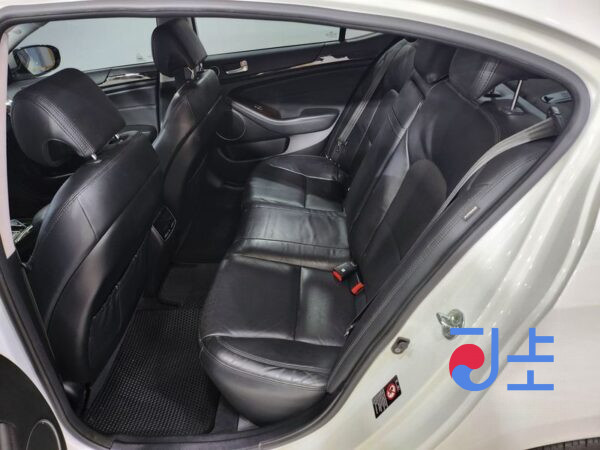 Kia K7 white - KNALM416BFA181384 - Image 11