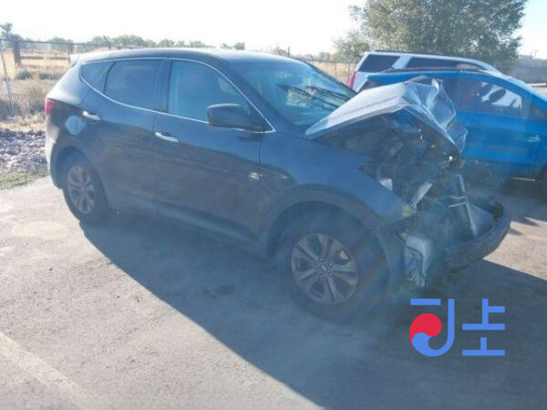 2016 Hyundai SantaFe Gray - KMHSW81UDHU724780 - Image 5