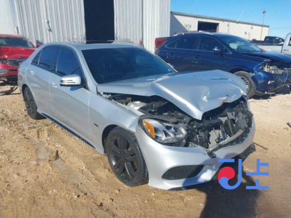 2015 Mercedes-Benz E250 BlueTEC 4Matic Silver — WDDHF9HB4GB290016 - Image 5
