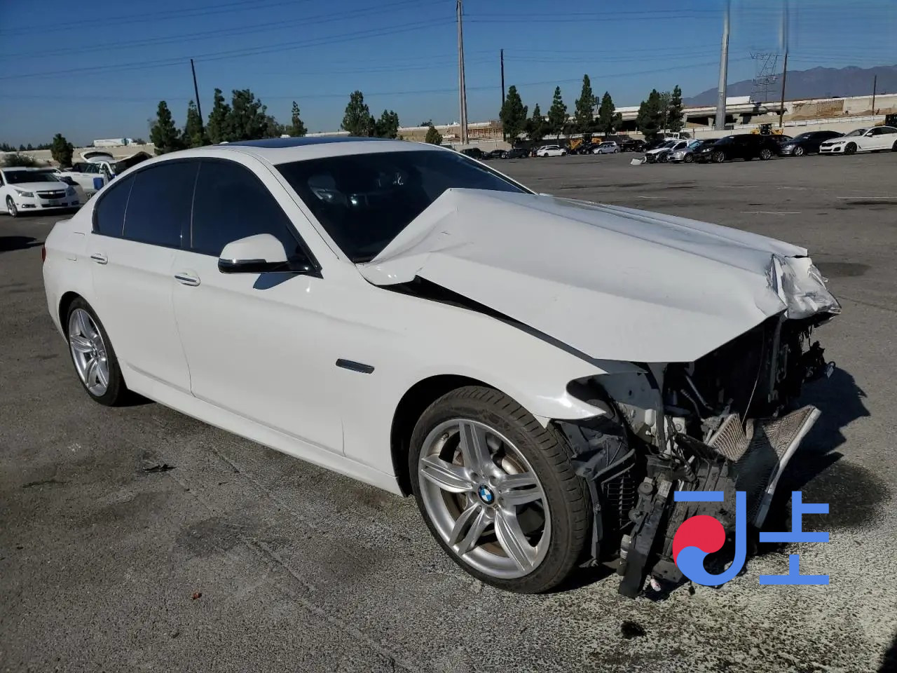 2015 BMW 5-Series 520d xDrive White — WBA5E7106FG154580 - Image 5