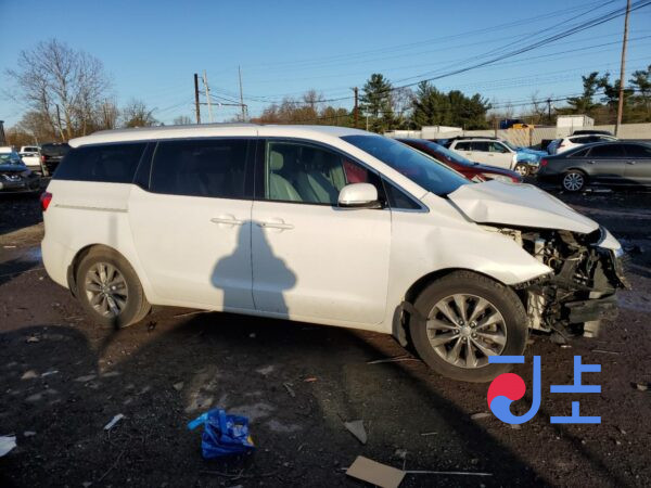 2015 Kia Carnival White - KNAMB81ABFS074362 - Image 5