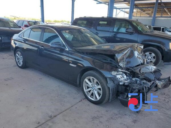 2015 BMW 5-Series 520d xDrive Black— WBA5E7102FG155063 - Image 5