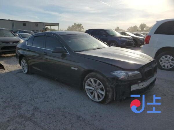 2014 BMW 5-Series 520d xDrive Gray — WBA5E7106FGK09402 - Image 5