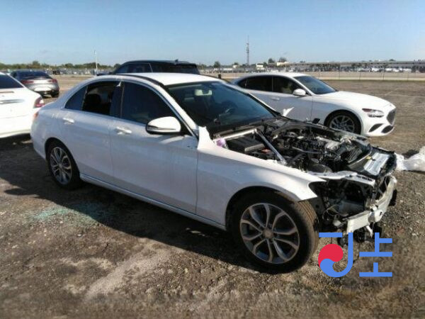 2016 Mercedes-Benz C200 White — WDDWF4CB0HF465812 - Image 5