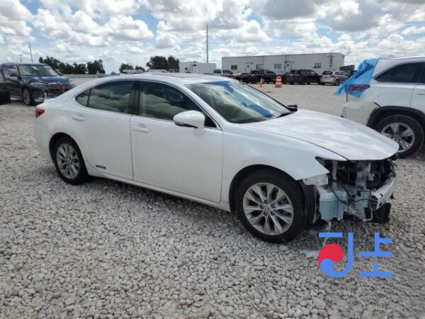2014 Lexus ES300H White — JTHBW1GGXE2044369 - Image 5