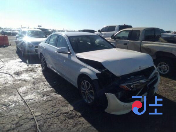 2015 Mercedes-Benz C220d White — WDDWF0EB6GF260032 - Image 5