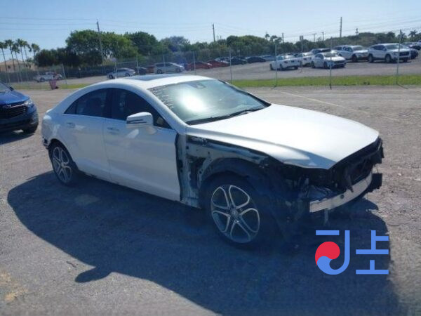 2015 Mercedes-Benz CLS250d 4Matic White — WDDLJ9HB1GA165375 - Image 5