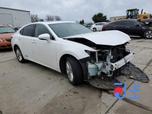 2015 Lexus ES300H White — JTHBW1GG8G2116883 - Image 5