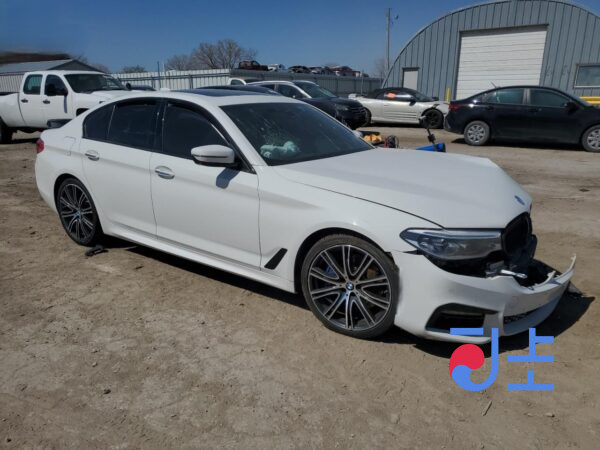 2017 BMW 5-Series 520d xDrive White — WBAJC5109HG858266 - Image 5