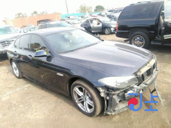 2015 BMW 5-Series 520d xDrive Dark Blue — WBA5E7100FG153666 - Image 5