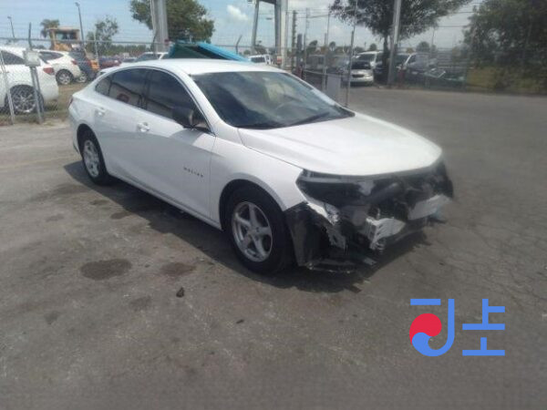 2017 Chevrolet Malibu White — KLAZA69XDHB772278 - Image 5