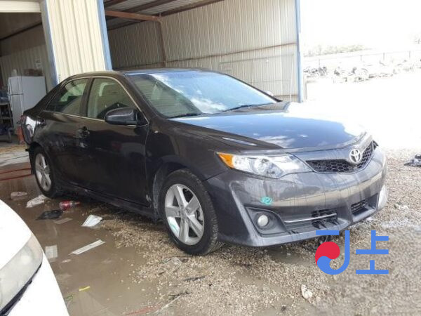 2014 Toyota Camry Gray — 4T1BF1FKXEU833709 - Image 5