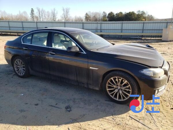2015 BMW 5-Series 520d xDrive Gray — WBA5E710XFD675853 - Image 5