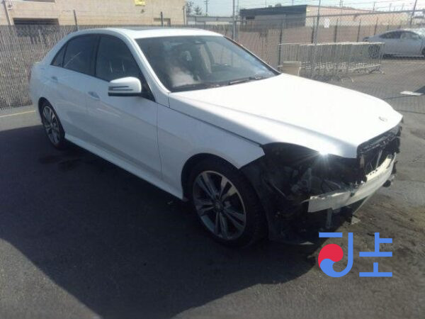 2015 Mercedes-Benz E250 BlueTEC 4Matic White — WDDHF9HB7GB272271 - Image 5