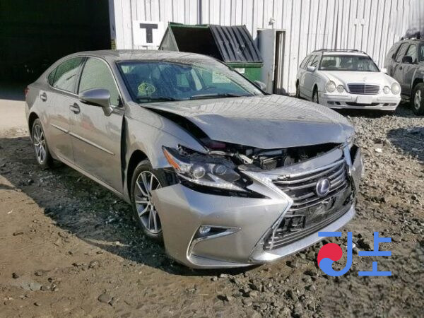 2016 Lexus ES300H Silver — JTHBW1GG6H2134963 - Image 5