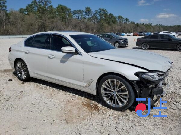 2023 BMW 5-Series 523d White — WBA41FL04RCP68439 - Image 5