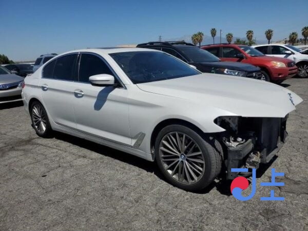 2017 BMW 5-Series 520d xDrive White — WBAJC5107HG850912 - Image 5