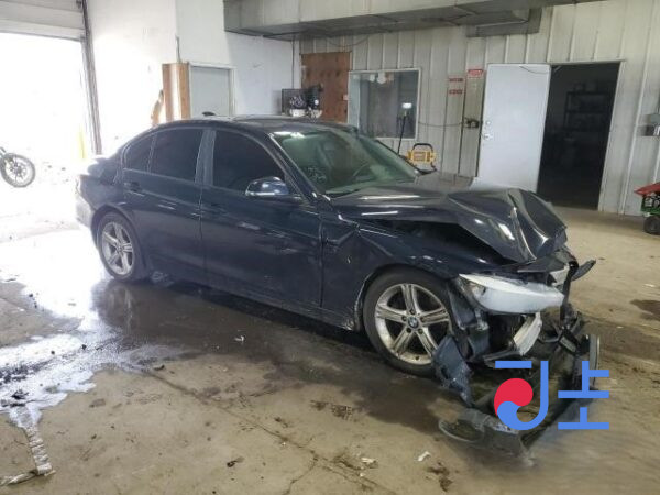 2014 BMW 320d Blue — WBA3E1100EF946765 - Image 5