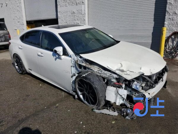 2014 Lexus ES300H White — JTHBW1GG6E2069110 - Image 5