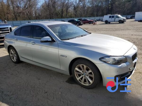 2015 BMW 5-Series 520d xDrive Silver — WBA5E710XFGK08253 - Image 5