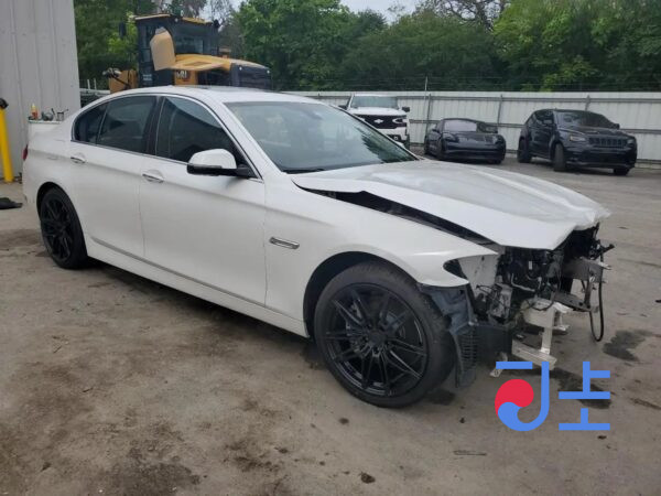 2016 BMW 5-Series 520d White — WBA5E510XGG201938 - Image 5