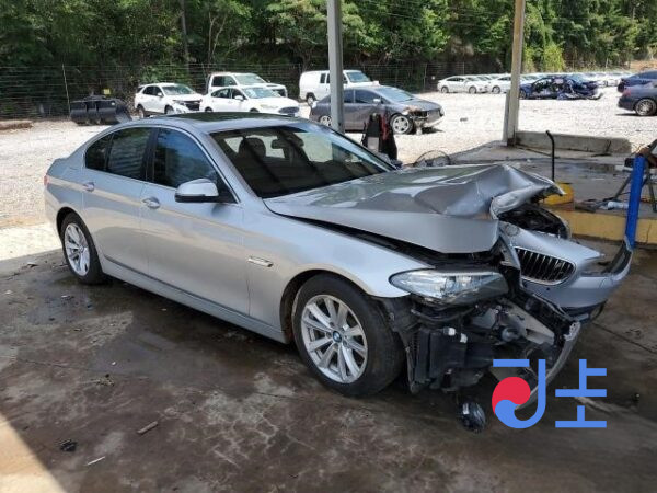 2015 BMW 5-Series 520d xDrive Silver — WBA5E7105FG154408 - Image 5