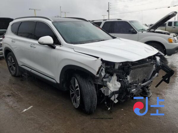 2018 Hyundai Santa Fe White - KMHS581ADKU168148 - Image 5