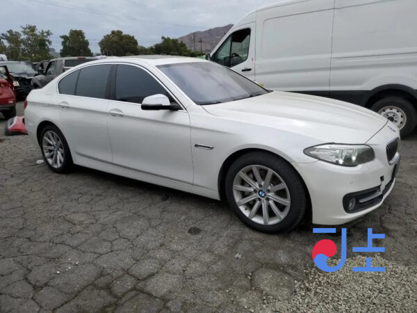 2015 BMW 5-Series 520d xDrive White — WBA5E7107GG158395 - Image 5