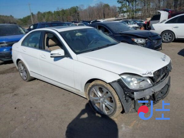 2014 Mercedes-Benz C200 White — WDDGF4JB2EA922846 - Image 5