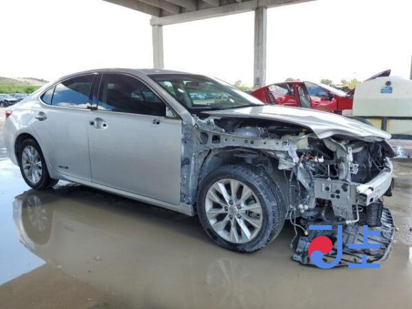 2014 Lexus ES300H Silver — JTHBW1GG0E2044820 - Image 5