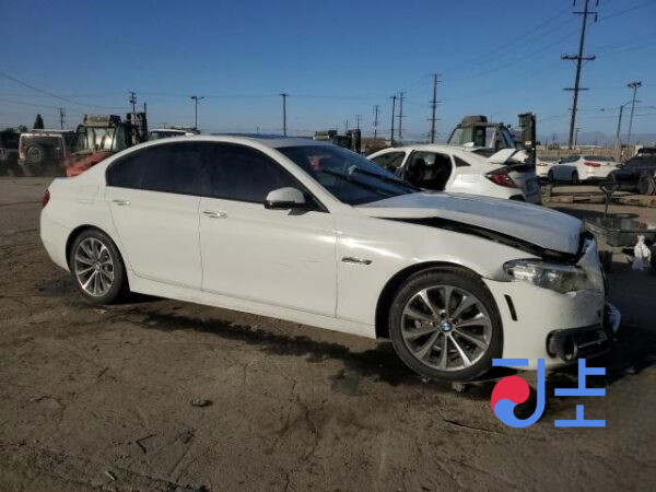 2015 BMW 5-Series 520d White — WBA5R5105FG060887 - Image 5