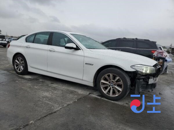 2014 BMW 5-Series 520d White — WBA5C3106ED878994 - Image 5