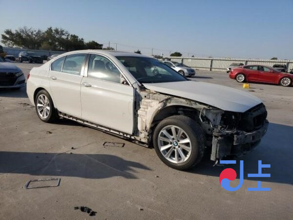 2015 BMW 5-Series 520d White — WBA5E5103GG071324 - Image 5
