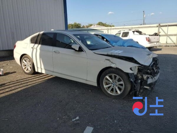 2015 BMW 5-Series 520d White — WBA5E5100FG065852 - Image 5