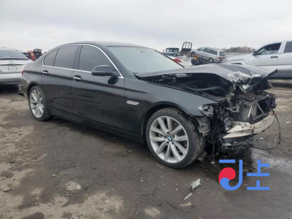 2016 BMW 5-Series 520d xDrive Black — WBA5E7101GG563717 - Image 5