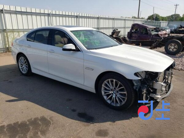 2014 BMW 5-Series 520d xDrive White — WBA5E7104FGK09706 - Image 5
