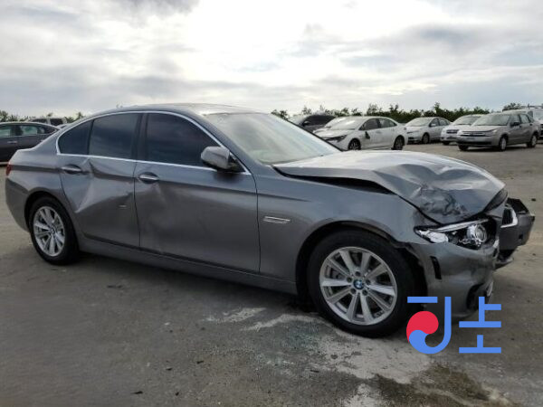 2014 BMW 5-Series 520d xDrive Gray — WBA5B9107ED028720 - Image 5