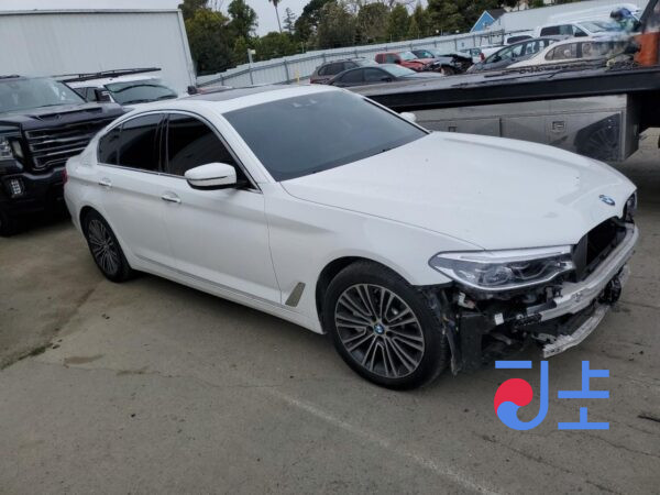 2017 BMW 5-Series 520d xDrive White — WBAJC5102HG850073 - Image 5