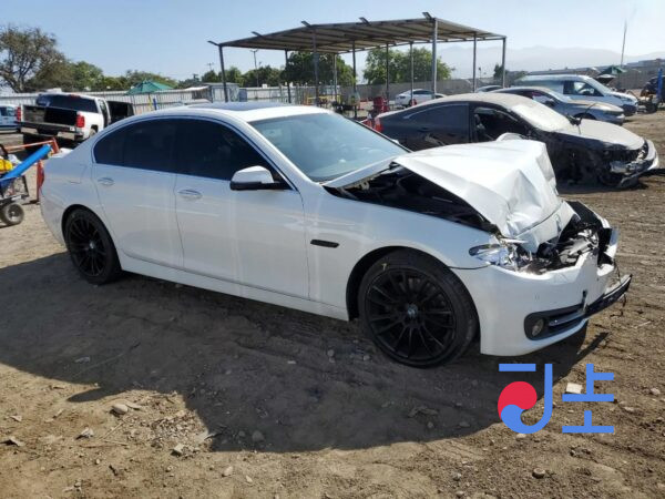 2014 BMW 5-Series 520d White — WBA5C3107ED042675 - Image 5
