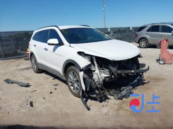 2018 Hyundai SantaFe White - KMHS281BDKU007646 - Image 5