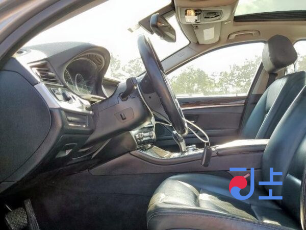 2015 BMW 5-Series 520d xDrive Gray — WBA5E7108GG157157 - Image 6