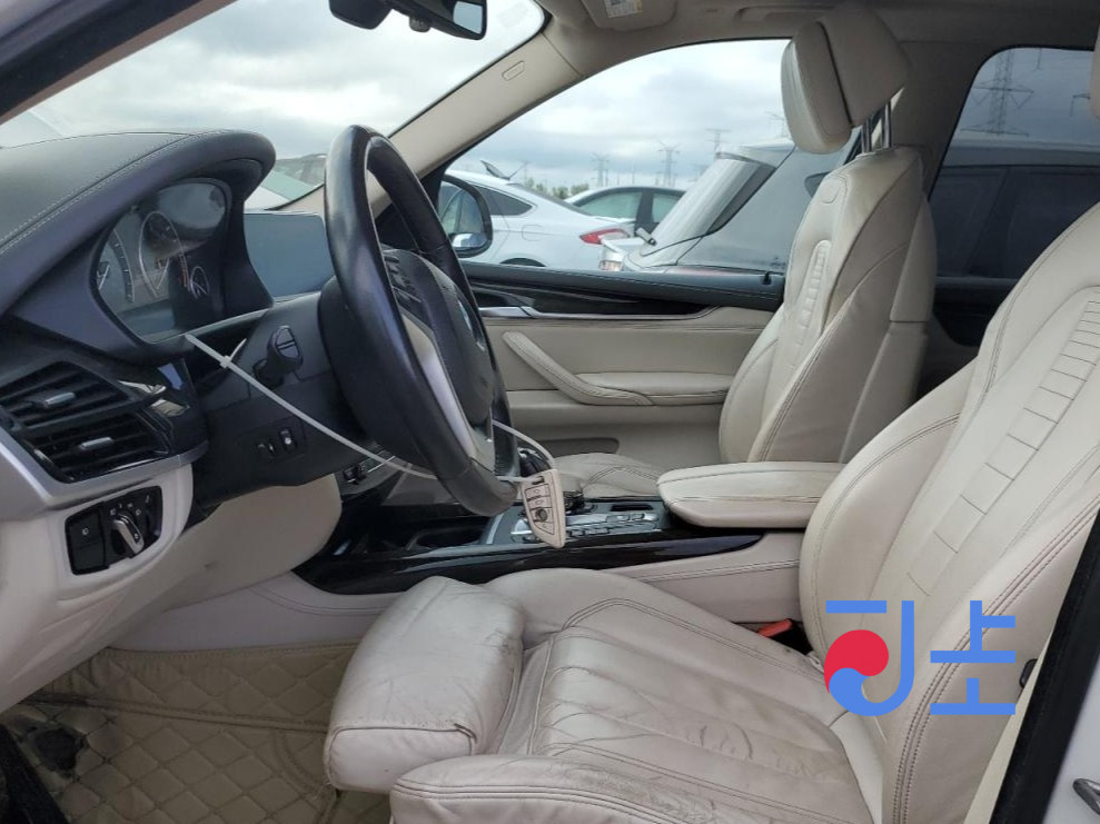 2014 BMW X5 xDrive30d White — WBAKS4101F0H59113 - Image 6