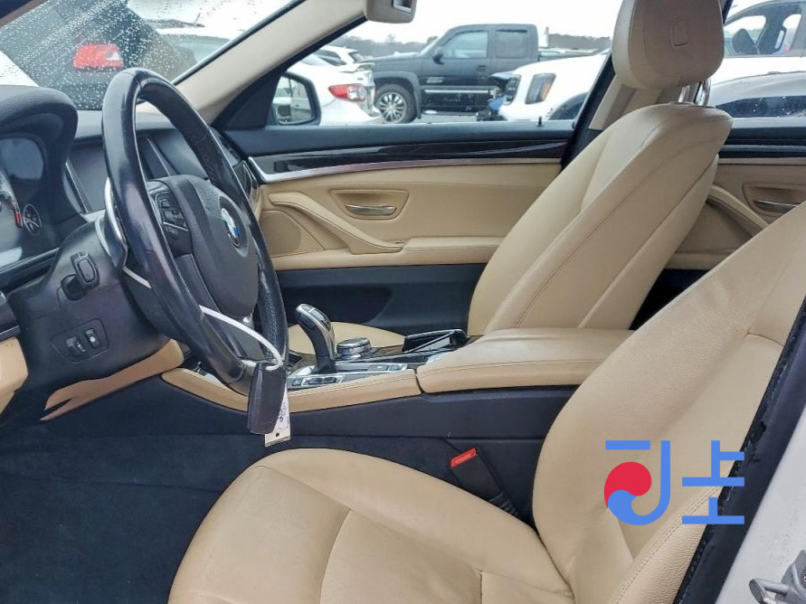 2015 BMW 5-Series 520d White — WBA5E5108FG066120 - Image 6