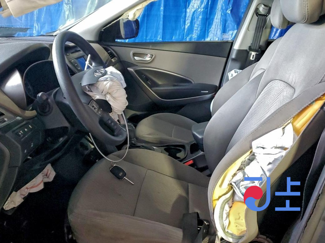 2015 Hyundai SantaFe Gray - KMHSU81UBGU592980 - Image 6