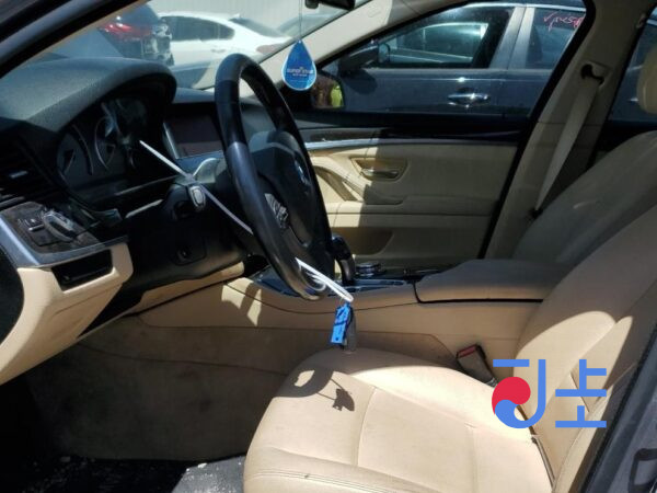 2014 BMW 5-Series 520d xDrive Gray — WBA5E7106FGK09660 - Image 6