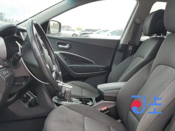 2014 Hyundai SantaFe Gray - KMHSW81UBFU360196 - Image 6