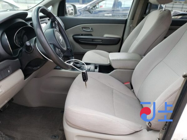2015 Kia Carnival White - KNAME81ABFS058368 - Image 6