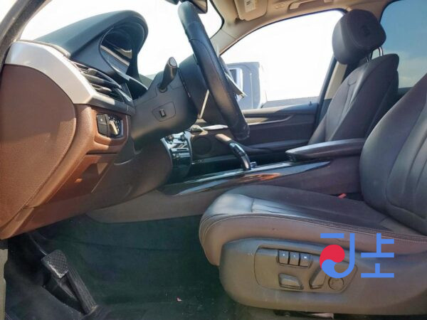 2014 BMW X5 xDrive30d White — WBAKS4109E0H51064 - Image 6