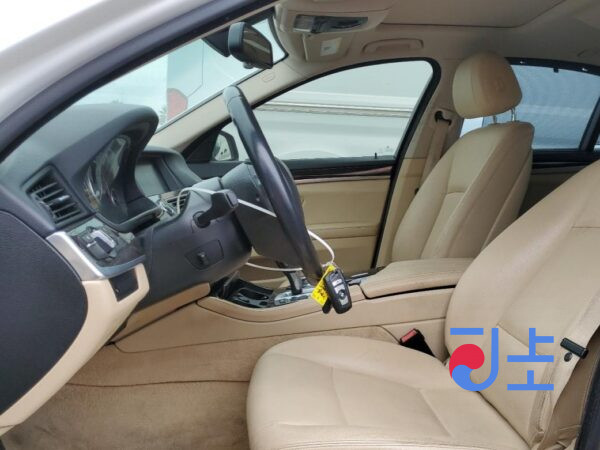 2015 BMW 5-Series 520d xDrive White — WBA5E7107GG158395 - Image 6