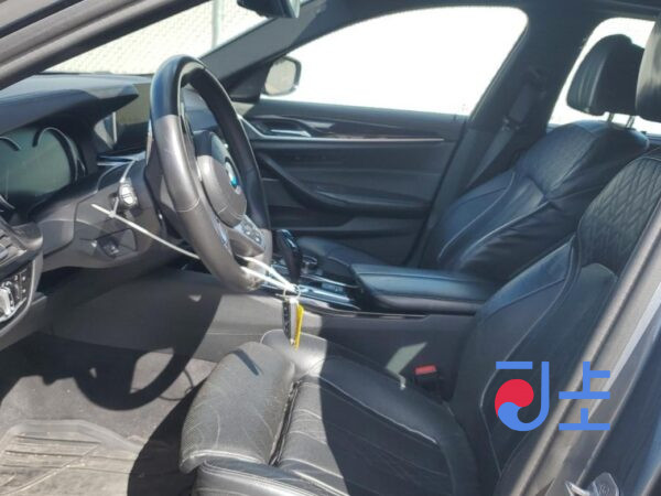 2017 BMW 5-Series 520d Gray — WBAJC3104HG921360 - Image 6